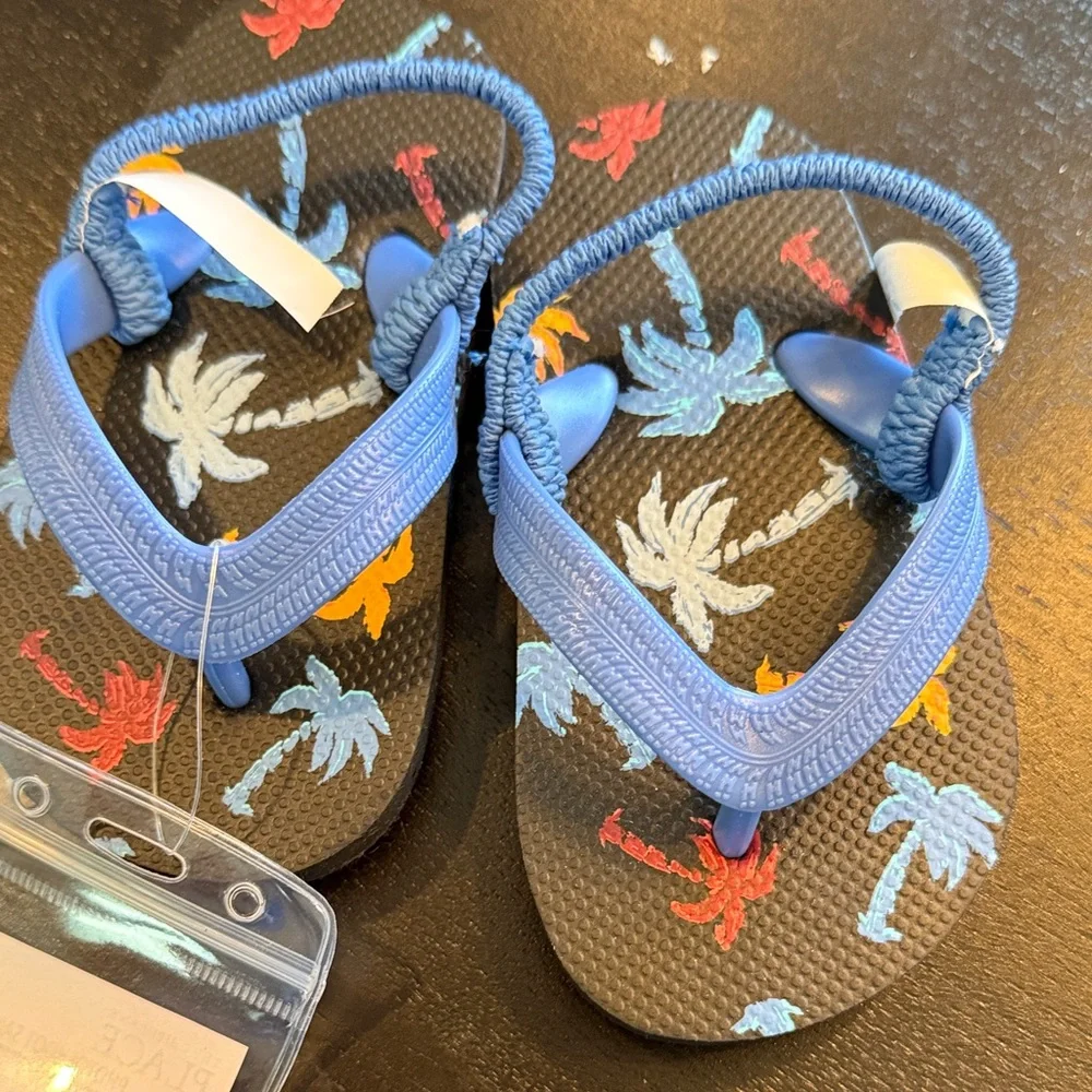 The Children's Place Toddler Boys Blue Palm Tree Flip Flops Size 6/7
